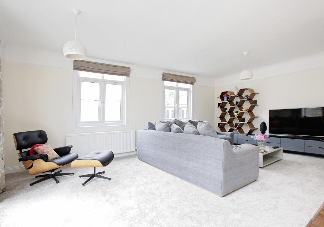 Fabulous Hyde Park Mews Apartment London W2 Mews Esterno foto