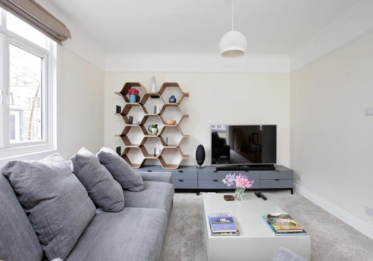 Fabulous Hyde Park Mews Apartment London W2 Mews Esterno foto